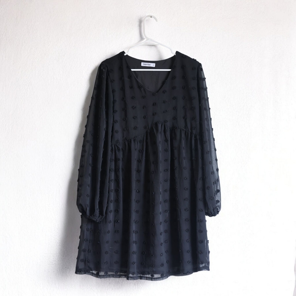 Elegant Black Dress